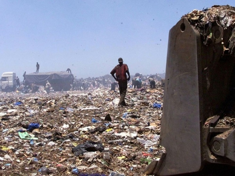 Mbeubeuss : trois corps en état de décomposition retrouvés à la décharge