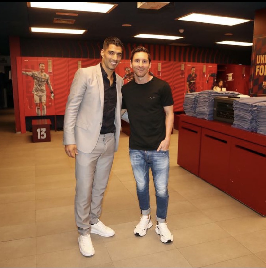 Messi allume le Barça dans son message pour Suarez: "tu ne méritais pas qu'ils te jettent comme ils l'ont fait"