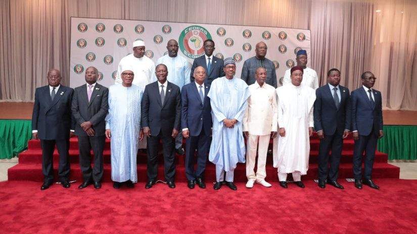 La CEDEAO lève toutes les sanctions contre le Mali