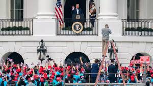 Trump de retour en campagne à la Maison Blanche n'est plus contagieux, selon son médecin