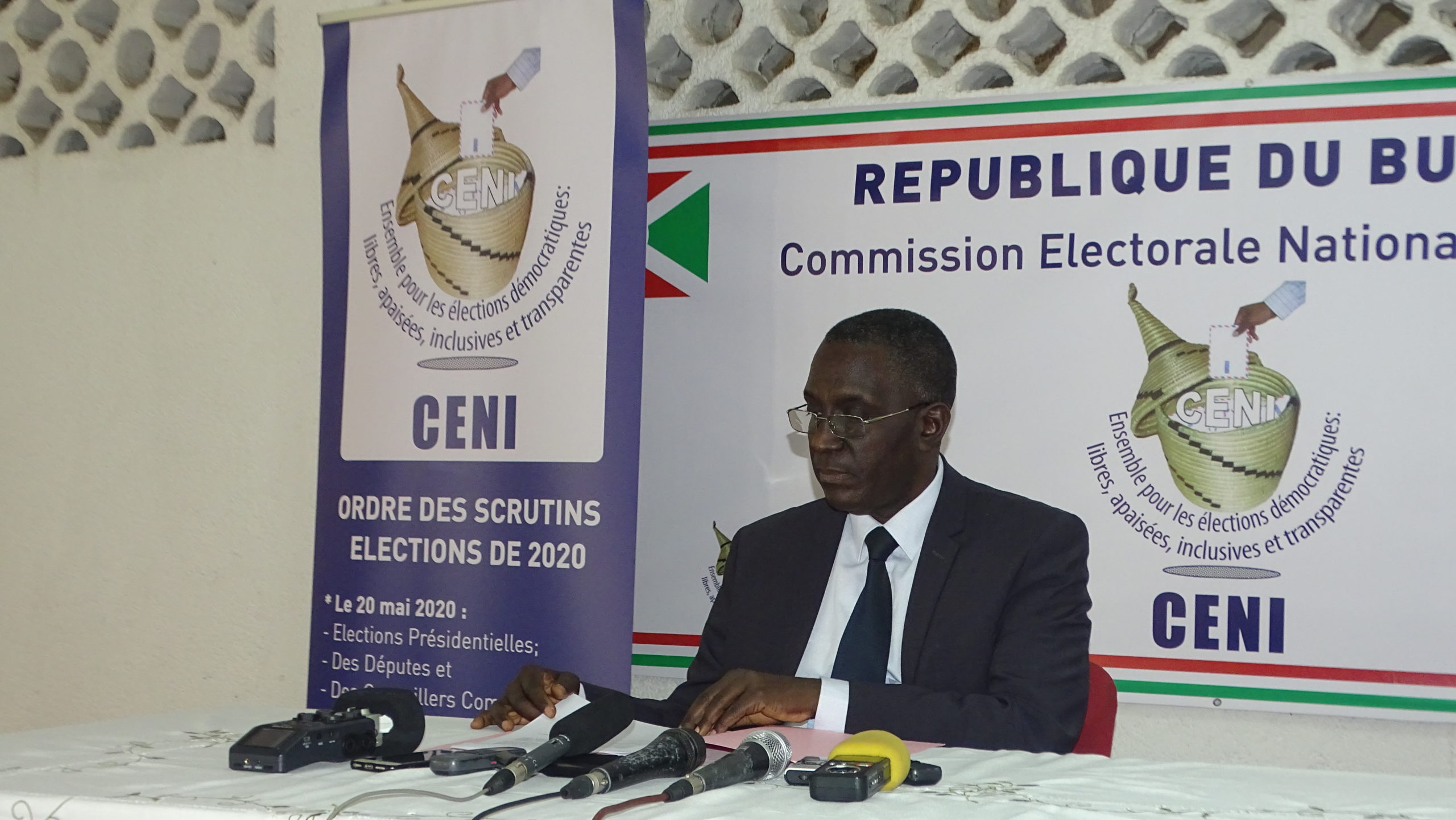 #Guinée - Les résultats provisoires de la CENI finalement attendus samedi matin