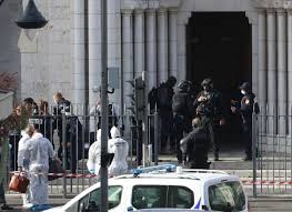 Trois morts dans une attaque au couteau à Nice, le plan vigipirate au niveau «urgence attentat»