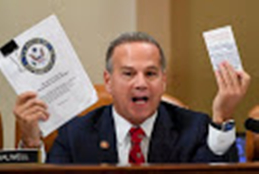 En images : le mandat du président américain Donald Trump en 12 dates clés