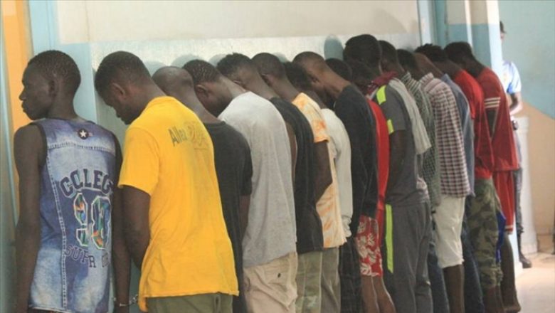 La police a arrêté 4316 personnes en octobre: 1537 migrants interceptés et 29 convoyeurs déférés