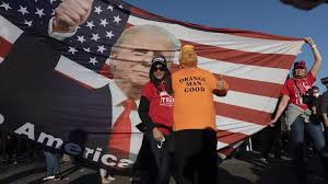 États-Unis: des milliers de partisans de Donald Trump défilent à Washington