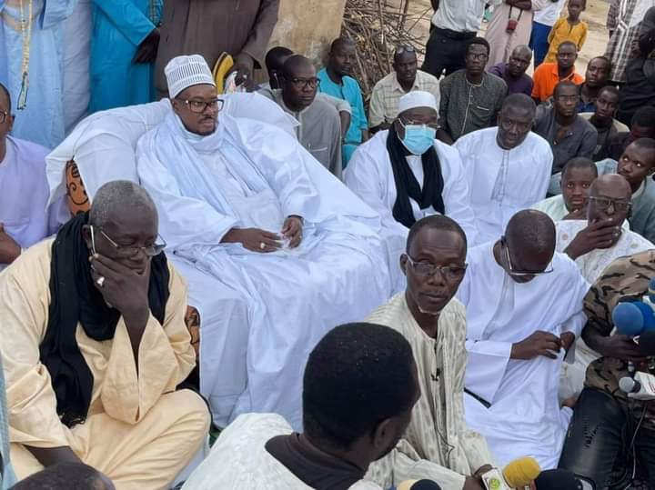 Incendie au marché Ocas: Serigne Mountakha offre 100 millions Fcfa aux sinistrés