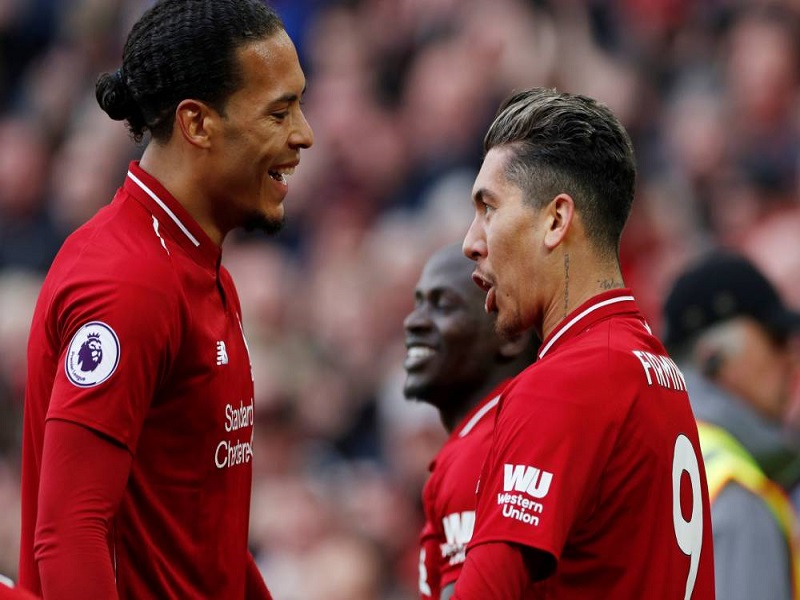 Liverpool s'impose sur le fil face à Tottenham et prend la tête de la Premier League