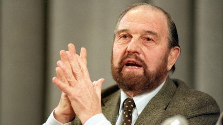 Décès de George Blake, célèbre agent double britannique qui espionnait pour les Soviétiques