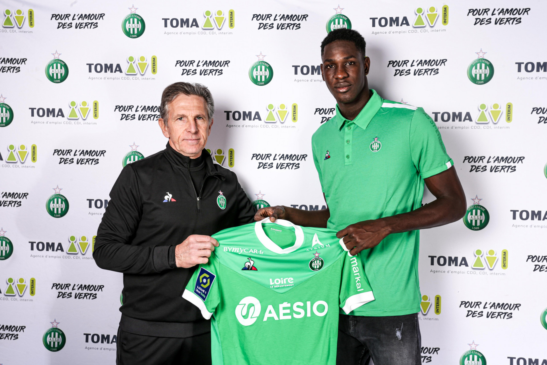 Officiel ! Le jeune gardien des Espoirs de Guédiawaye Boubacar Fall s’est engagé avec Saint-Etienne