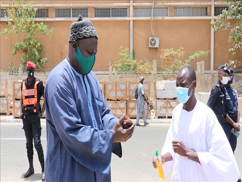 Point #Covid_19 de ce dimanche 10 janvier : 6 six décès supplémentaires, 245 nouvelles contaminations dont 144 communautaires, hausse des cas graves 