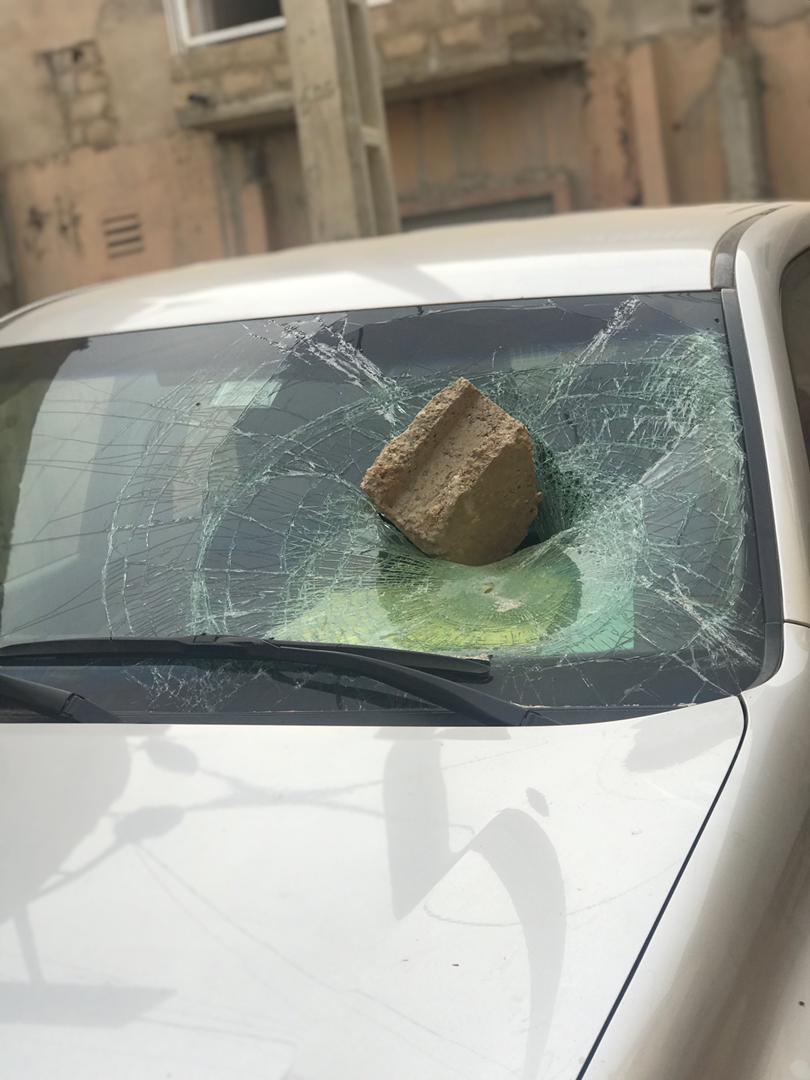 Keur Massar: Des véhicules détruits par un mystérieux individu, la gendarmerie mène l'enquête (Images)