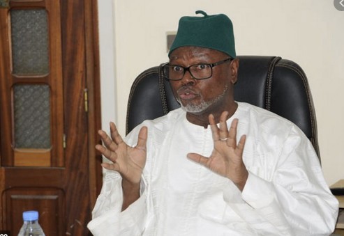 Alioune Tine invite le Président Macky Sall à tendre l’oreille à la Société civile pour le renforcement de l’état de droit au Sénégal 