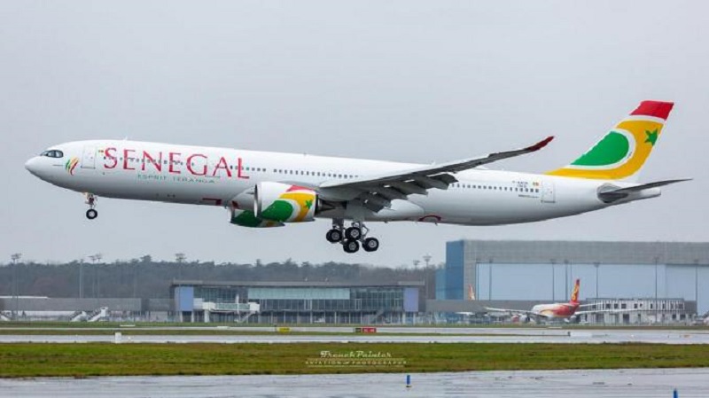 Air Sénégal dit maintenir jusqu’ici ses vols en direction de Paris