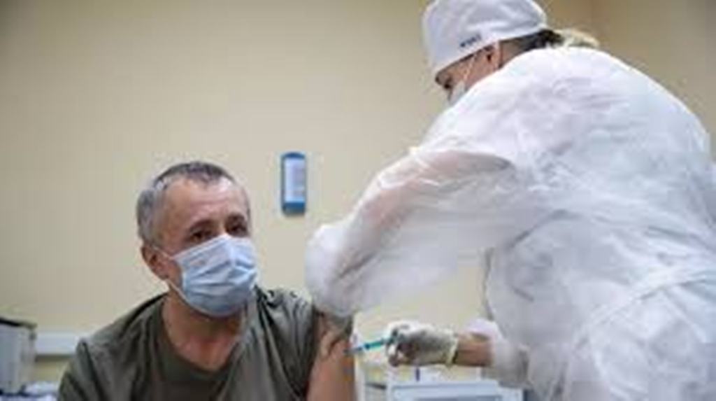Vaccins anti-Covid : Pékin et Moscou étendent leur influence