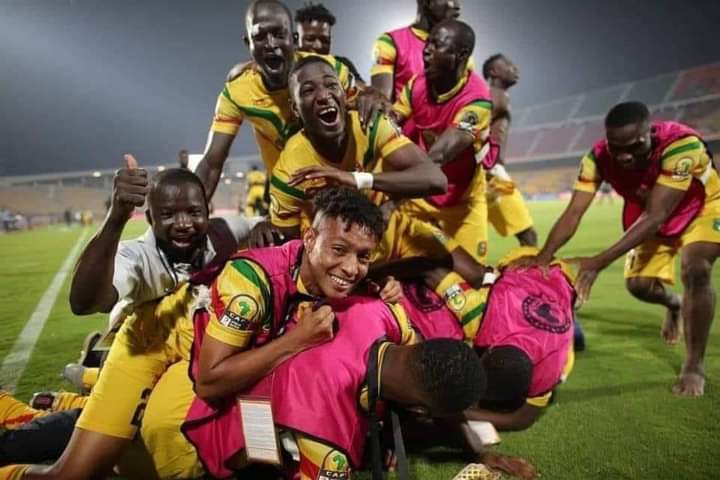 #CHAN2020: le Mali se qualifie en finale en éliminant la Guinée aux tirs aux buts