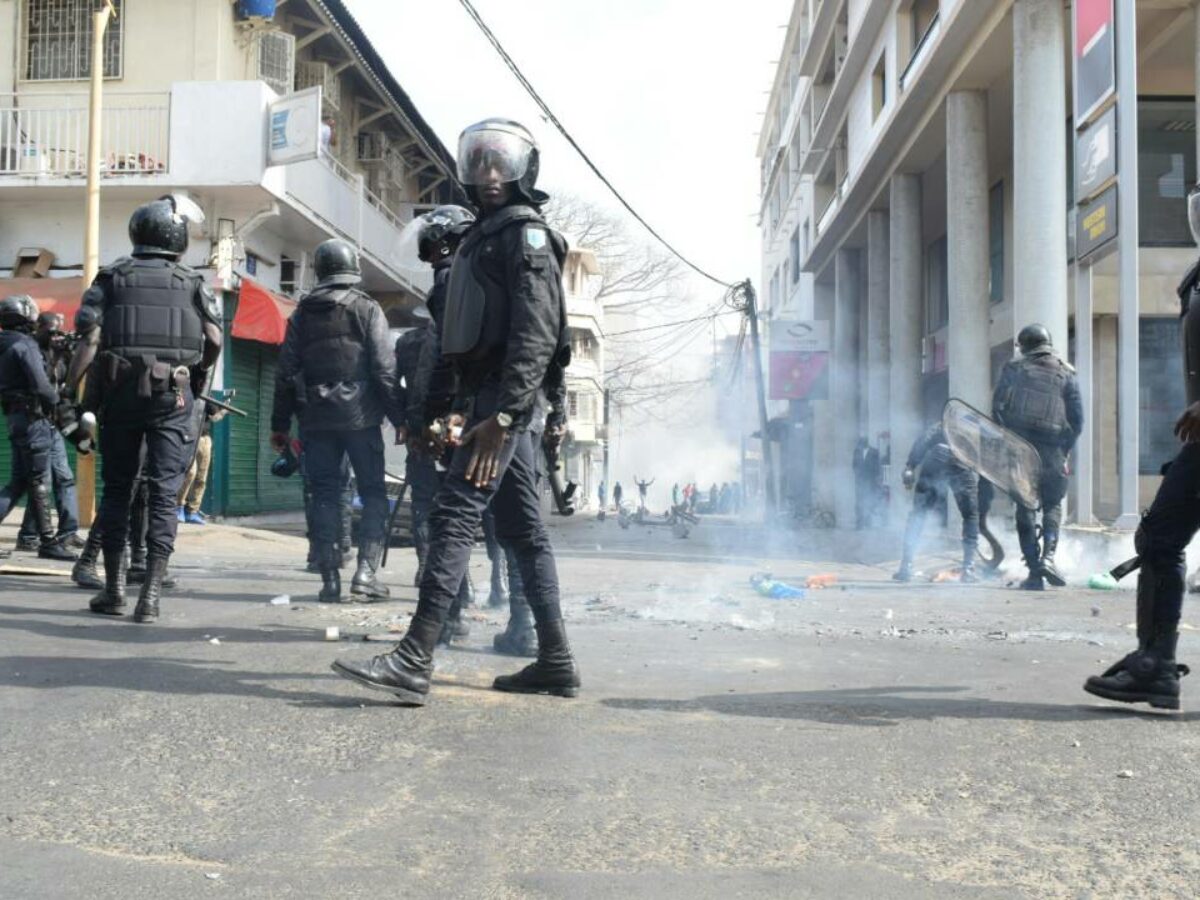Les 42 militants de Sonko déférés ce mercredi, sauf un seul, "un cas particulier"