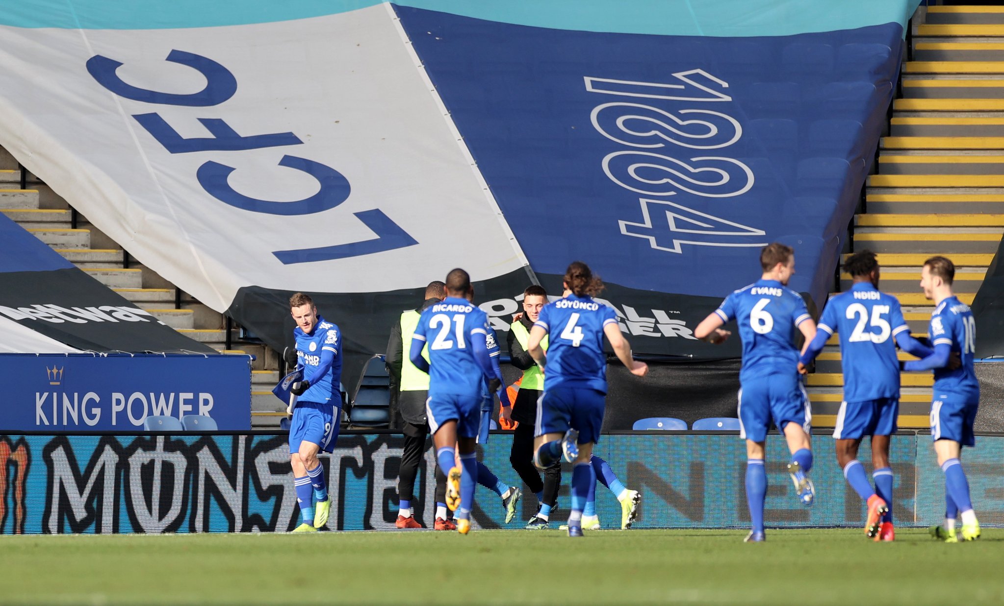 Premier League : Leicester corrige Liverpool, à la peine dans la course à la Ligue des champions