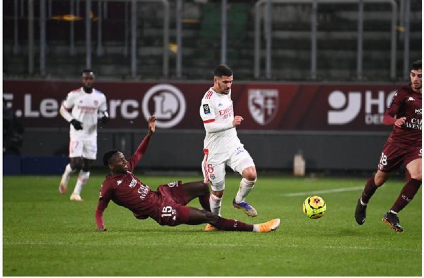 Fc Metz: De nouvelles rassurantes pour Pape Matar Sarr, blessé à la cuisse