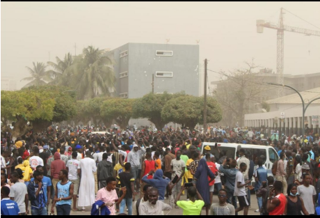 Visite de Sonko à l'Ucad: des étudiants apéristes dénoncent une victimisation