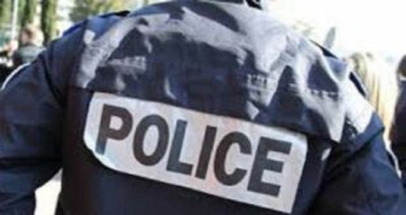 Soupçonnés de fournir des informations à Sonko, 2 hommes de tenue arrêtés, d'autres mis sous écoute