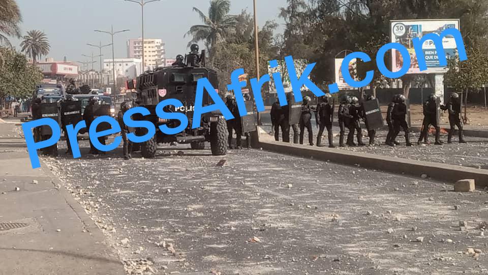 Affrontement à l'Ucad: le Groupement mobile d'intervention vient en renfort aux policiers