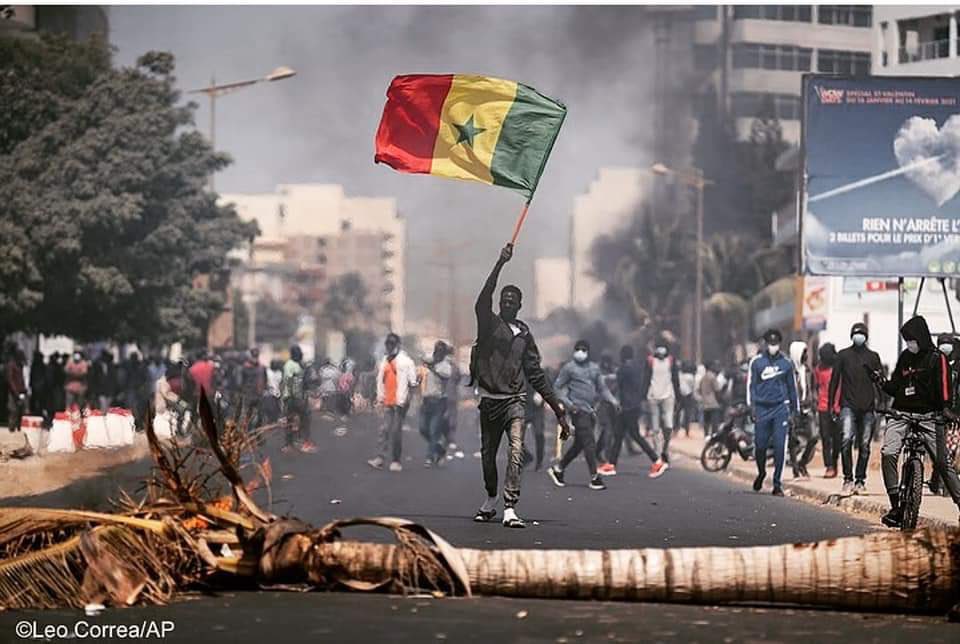 Sénégal : la Cedeao appelle à "apaiser les tensions et garantir les libertés de manifester conformément aux lois"