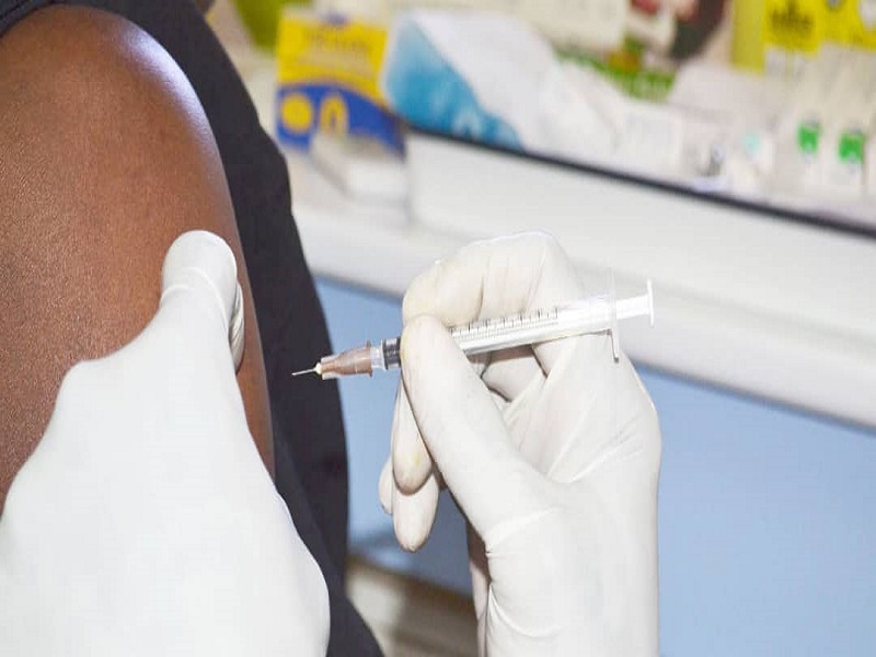 #Covid_19sn: personnes 64.117 vaccinées à la date du samedi 6 mars 2021