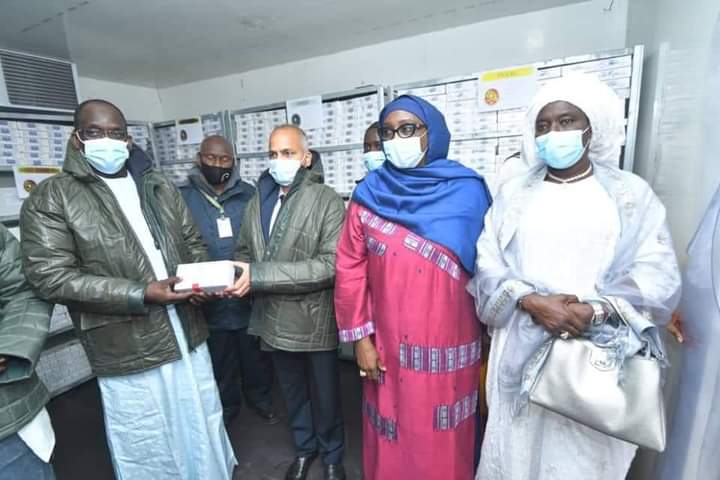 Inquiétudes autour du vaccin AstraZeneca: Dioud Sarr rassure que "tout se passe bien dans le cadre de la surveillance"