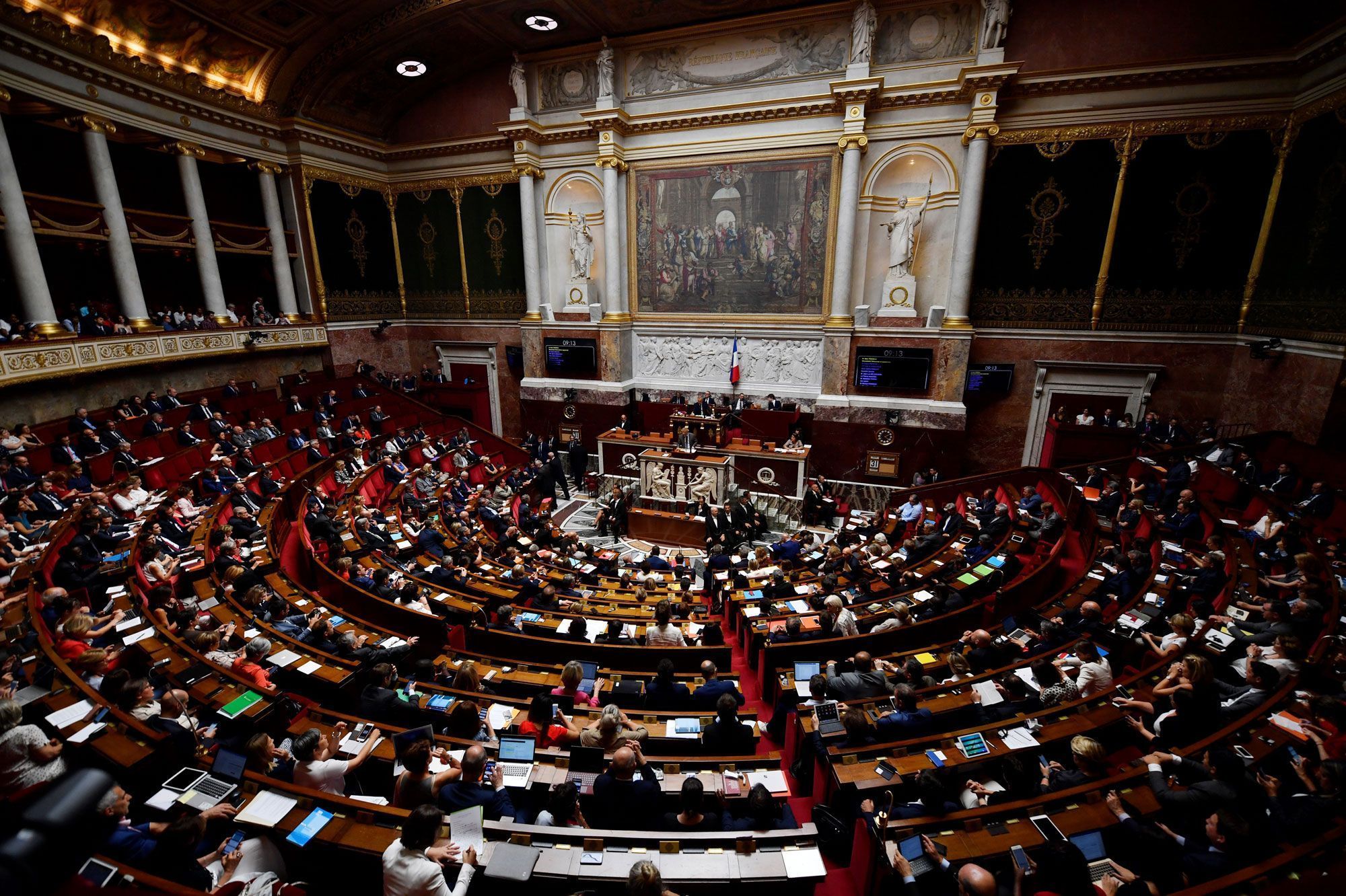 Violences sexuelles: les députés unanimes pour renforcer la protection des mineurs