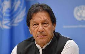 Pakistan: le Premier ministre Imran Khan positif au coronavirus