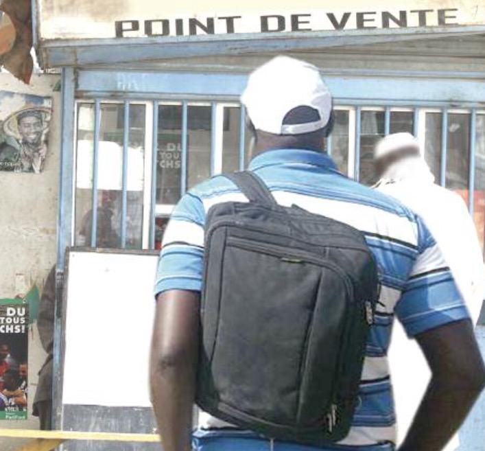 Emeutes au Sénégal: pourquoi les agences et kiosques «Parifoot» ont été épargnés