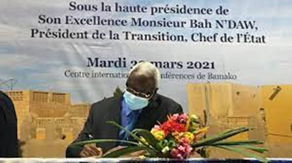 Mali: cérémonie symbolique pour les victimes de Tombouctou