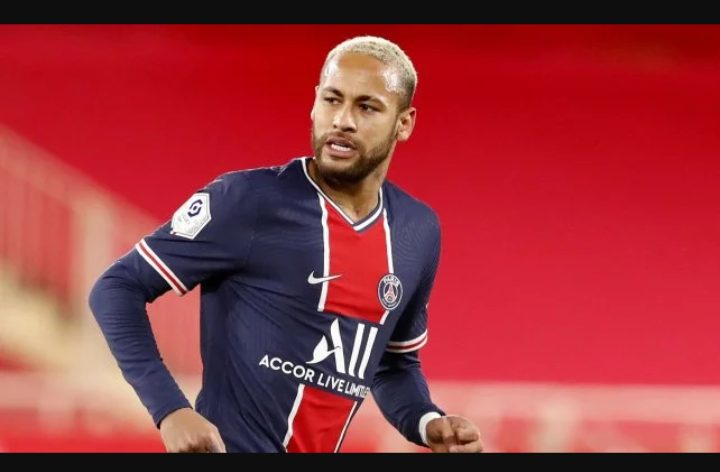 Neymar a proposé ses services à la nouvelle direction du FC Barcelone