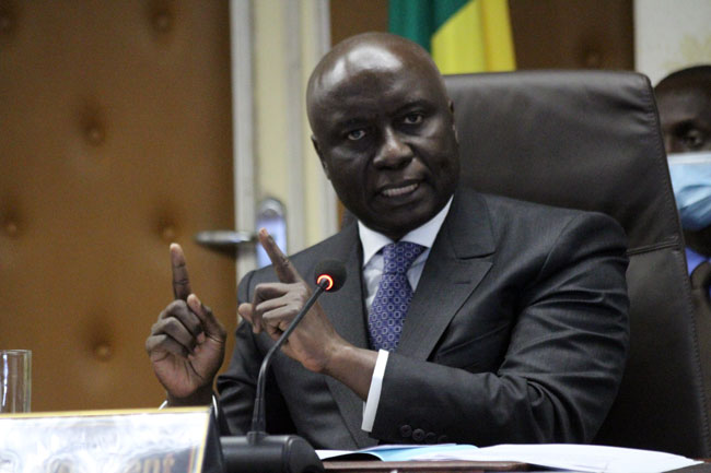 Émigration et emploi des jeunes: le CESE adopte son avis