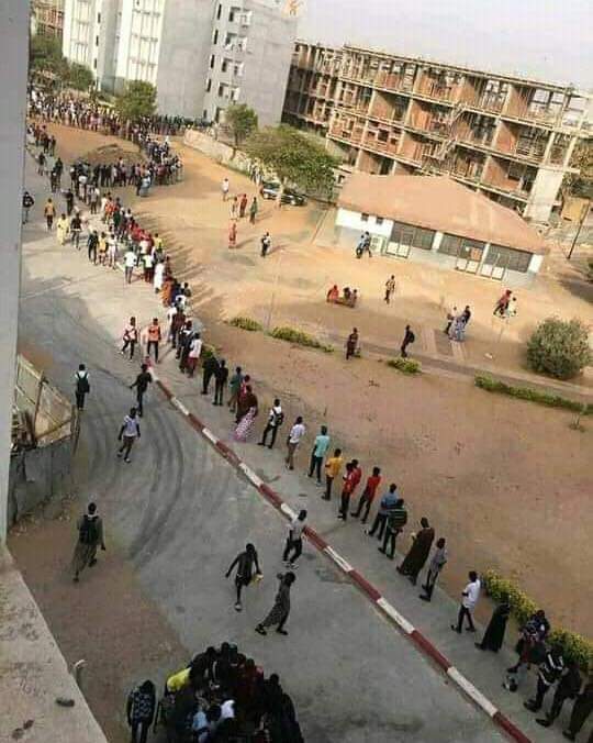 Longue file devant les restaurants à l'Ucad: le COUD réajuste ses horaires, après la dénonciation de Sonko