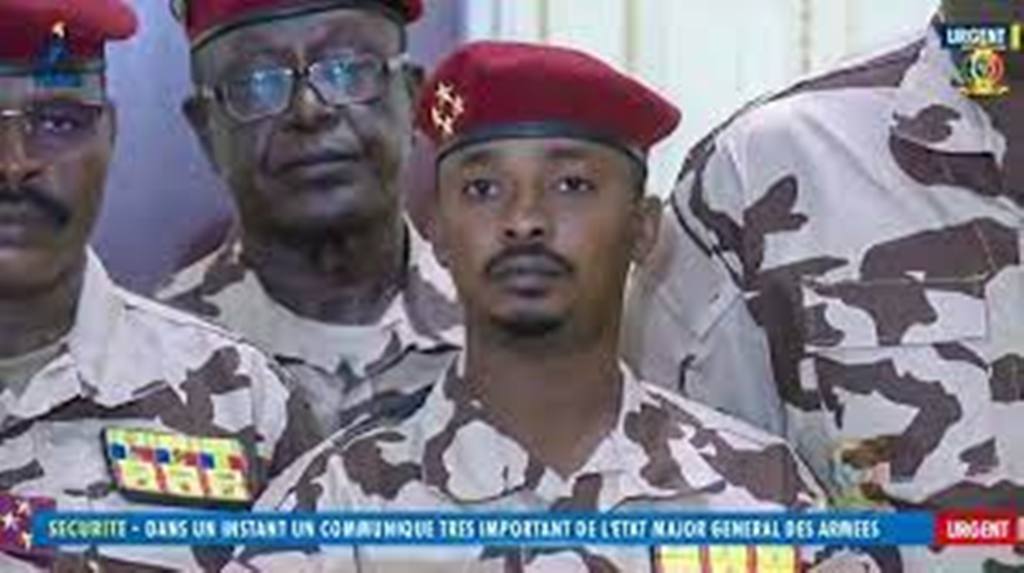 Tchad: à peine constitué, le Conseil militaire de transition fait déjà polémique