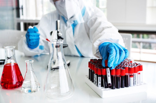 Covid-19 : nouveau record mondial du nombre de contaminations la semaine dernière (OMS)