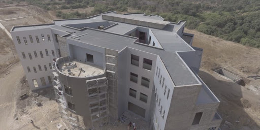 Chantiers à l'arrêt: les étudiants de l’Université Iba Der Thiam marchent ce vendredi de Thiès à Diamniadio