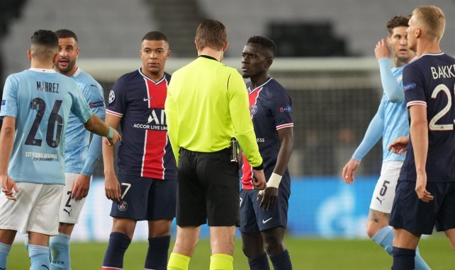 ​PSG: deux matchs de suspension pour Gueye, pas de finale en cas de qualification