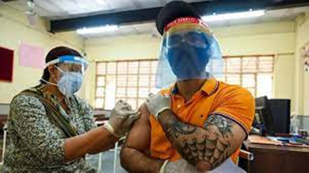 L'Inde injecte plusieurs milliards de dollars pour lutter contre le Covid-19