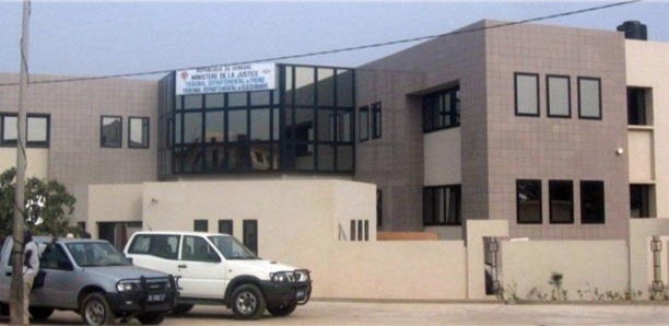 Escroquerie foncière: l‘émigré accuse le septuagénaire de lui avoir vendu trois terrains «fictifs»