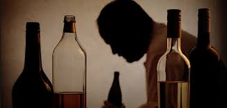 Saint-Louis: les SDF envahissent les rues et lieux symboles de la "Vieille ville"