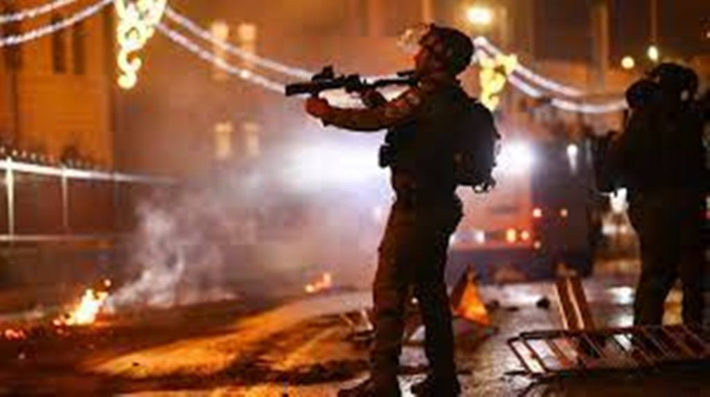 Plus de 90 blessés dans de nouveaux affrontements à Jérusalem