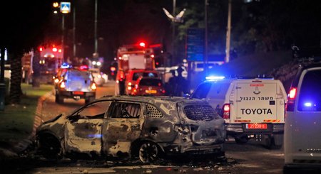 Israël: deux morts à Lod, après des tirs de roquettes depuis Gaza