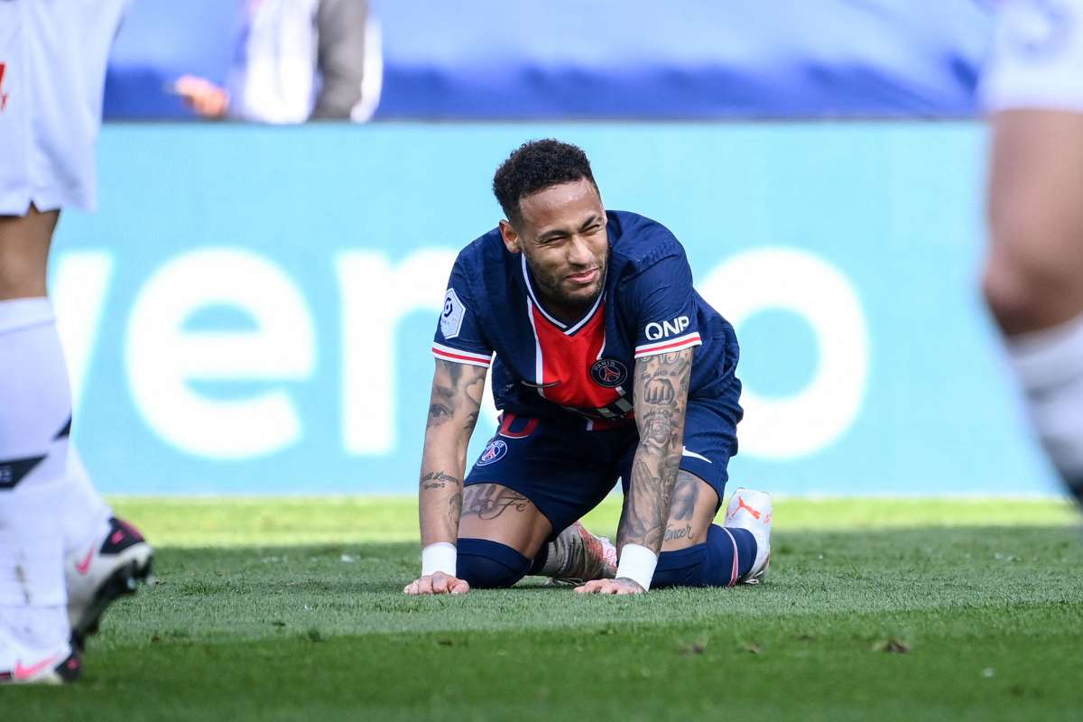 Suspendu pour la finale de la Coupe de France, Neymar face à un dilemme