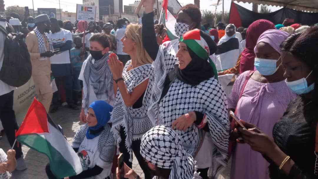 Dakar: Des centaines de personnes expriment leur soutien à la Palestine