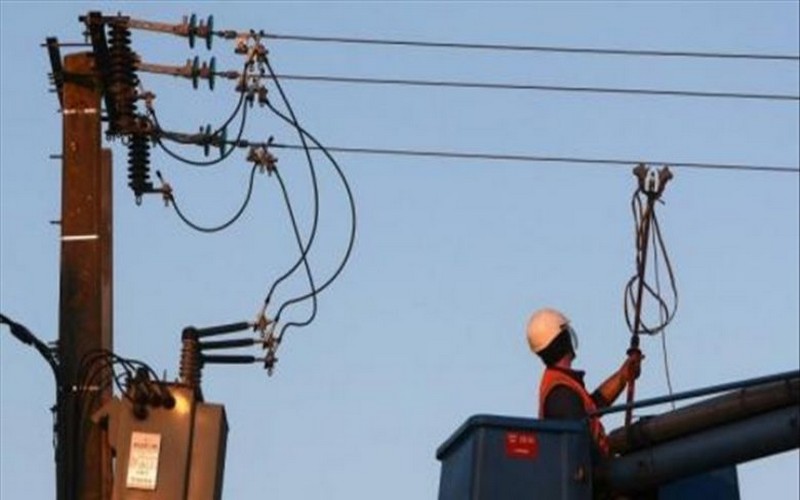 Accès à l'électricité: 115. 000 lampadaires implantés dans les zones rurales