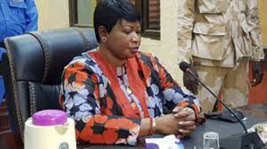 Soudan : la procureure de la CPI Fatou Bensouda visite le camp de Kalma au Darfour