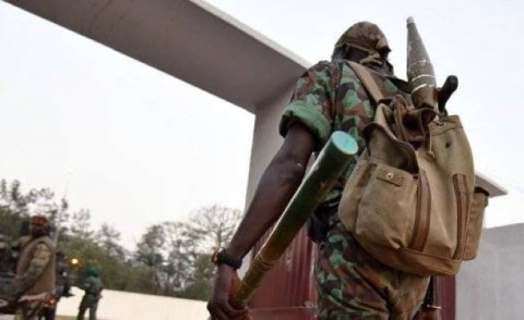 Côte d'Ivoire: un soldat tué lors d'une attaque dans le nord 