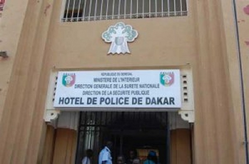 Mort de Abdou Faye au commissariat central de Dakar : les défenseurs des droits de l’homme accusent la police et exigent une "enquête indépendante"